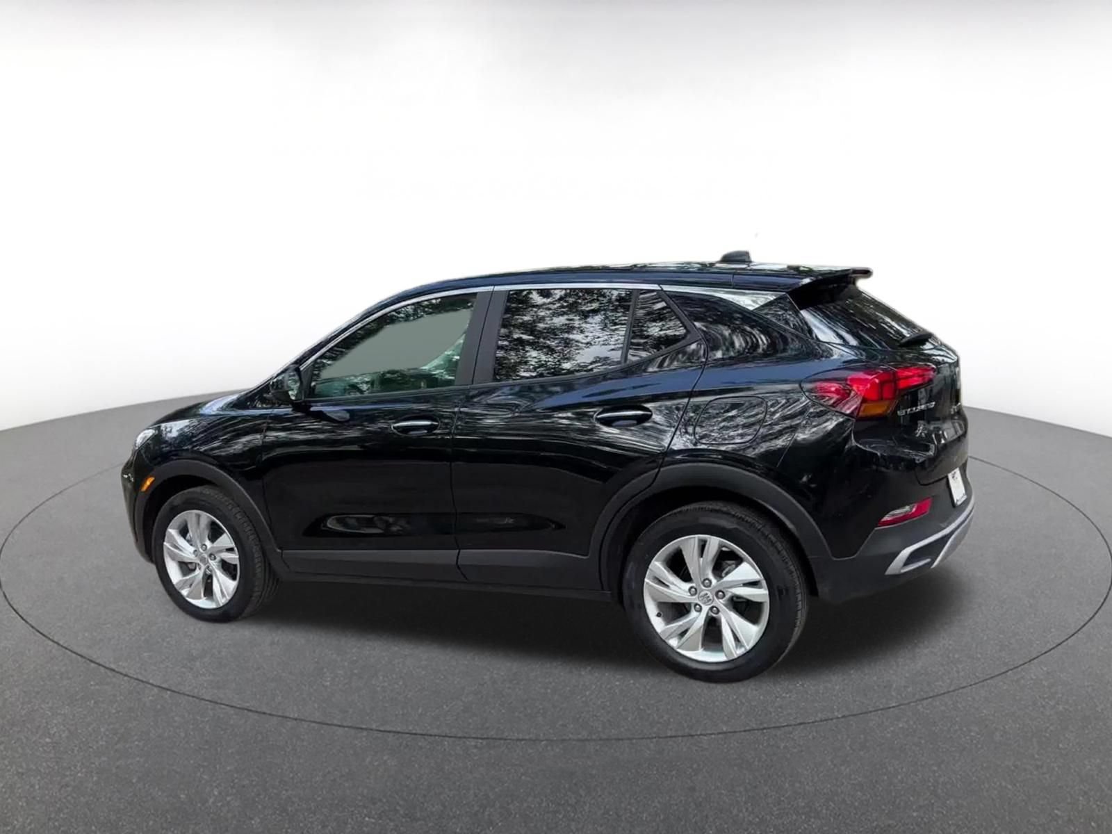 Used 2025 Buick Encore GX Preferred FWD image 10