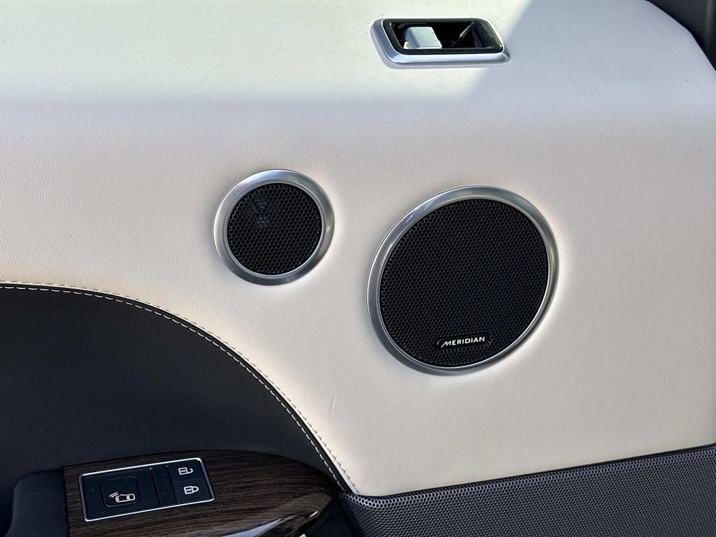 Used 2022 Land Rover Range Rover Sport HSE Dynamic image 31