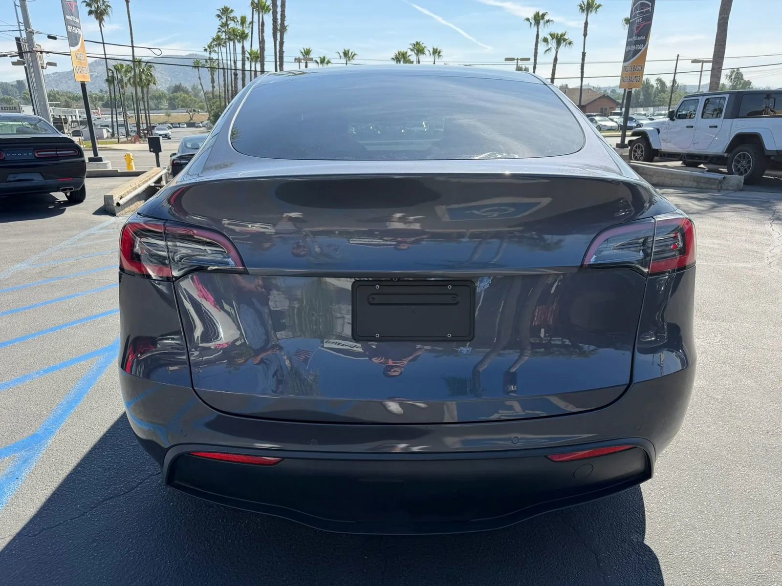 Used 2020 Tesla Model Y Long Range AWD/4WD image 7
