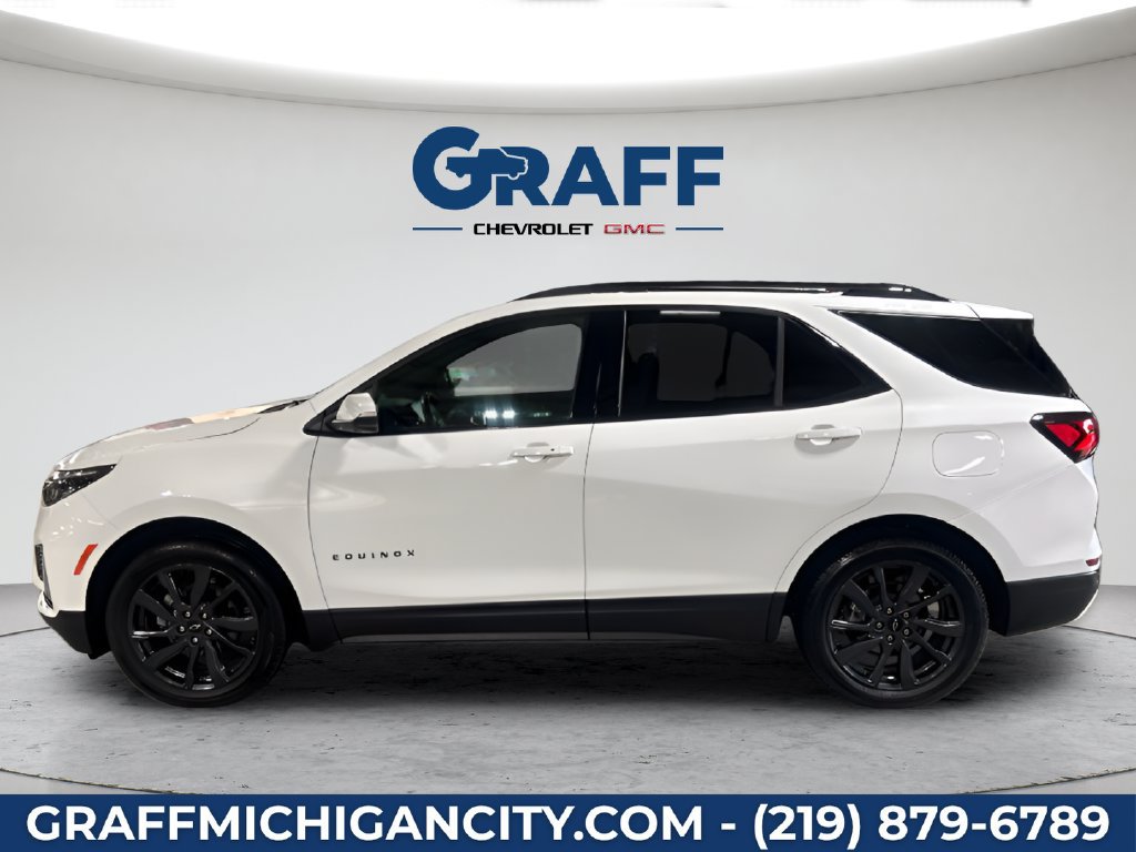 Used 2024 Chevrolet Equinox RS w/ RS Leather Package AWD/4WD image 2