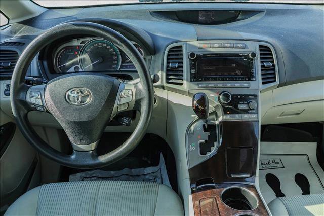 Used 2011 Toyota Venza image 23