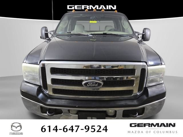 Used 2005 Ford F350 XLT image 3