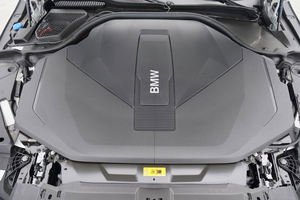 Used 2026 BMW i5 eDrive40 image 21