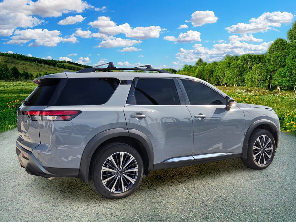 Used 2026 Nissan Pathfinder Platinum w/ Cargo Package AWD/4WD image 6