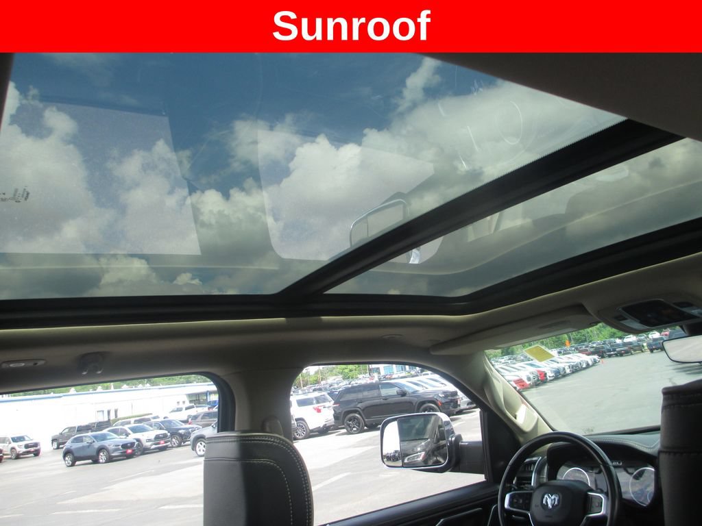 Used 2021 RAM 1500 Laramie AWD/4WD image 16