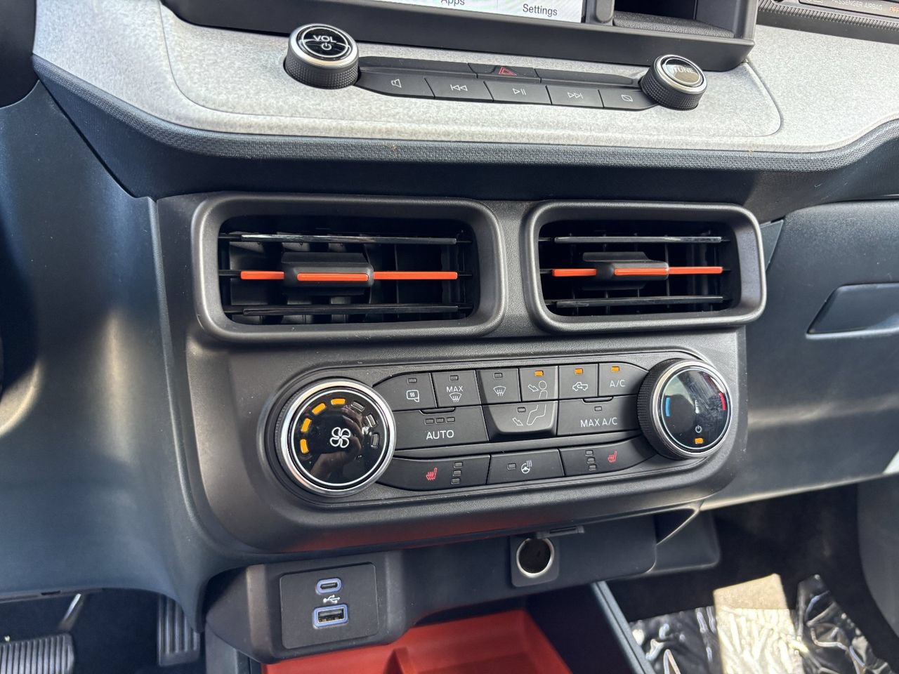 Used 2023 Ford Maverick XLT w/ XLT Luxury Package FWD image 22