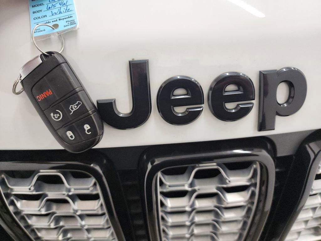 Used 2019 Jeep Grand Cherokee Altitude image 40