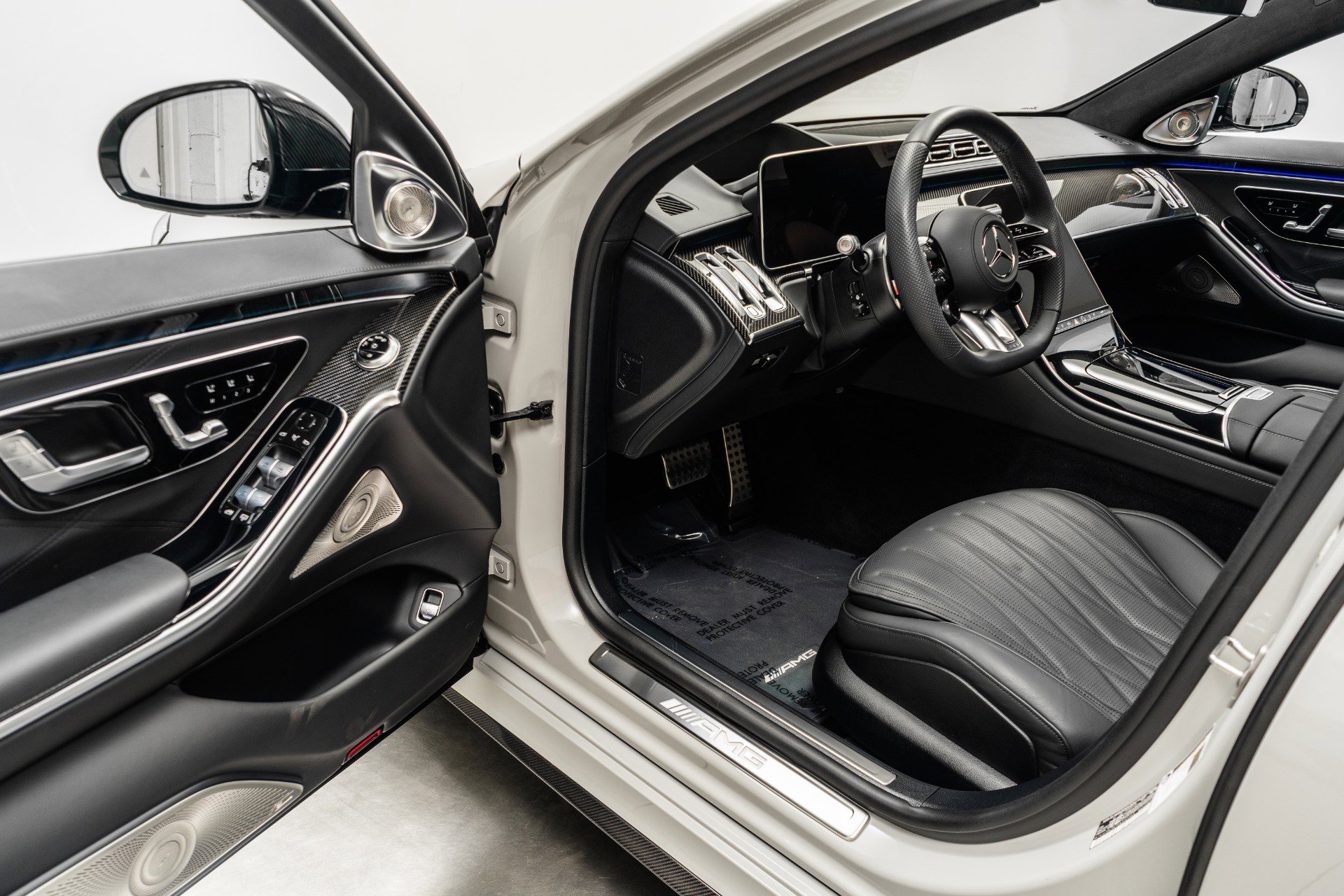 Used 2025 Mercedes-Benz S 63 AMG S image 23