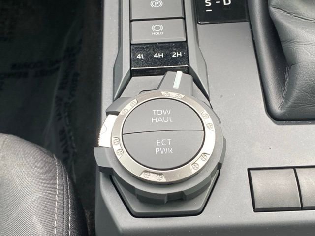 Used 2024 Toyota Tacoma SR5 AWD/4WD image 15