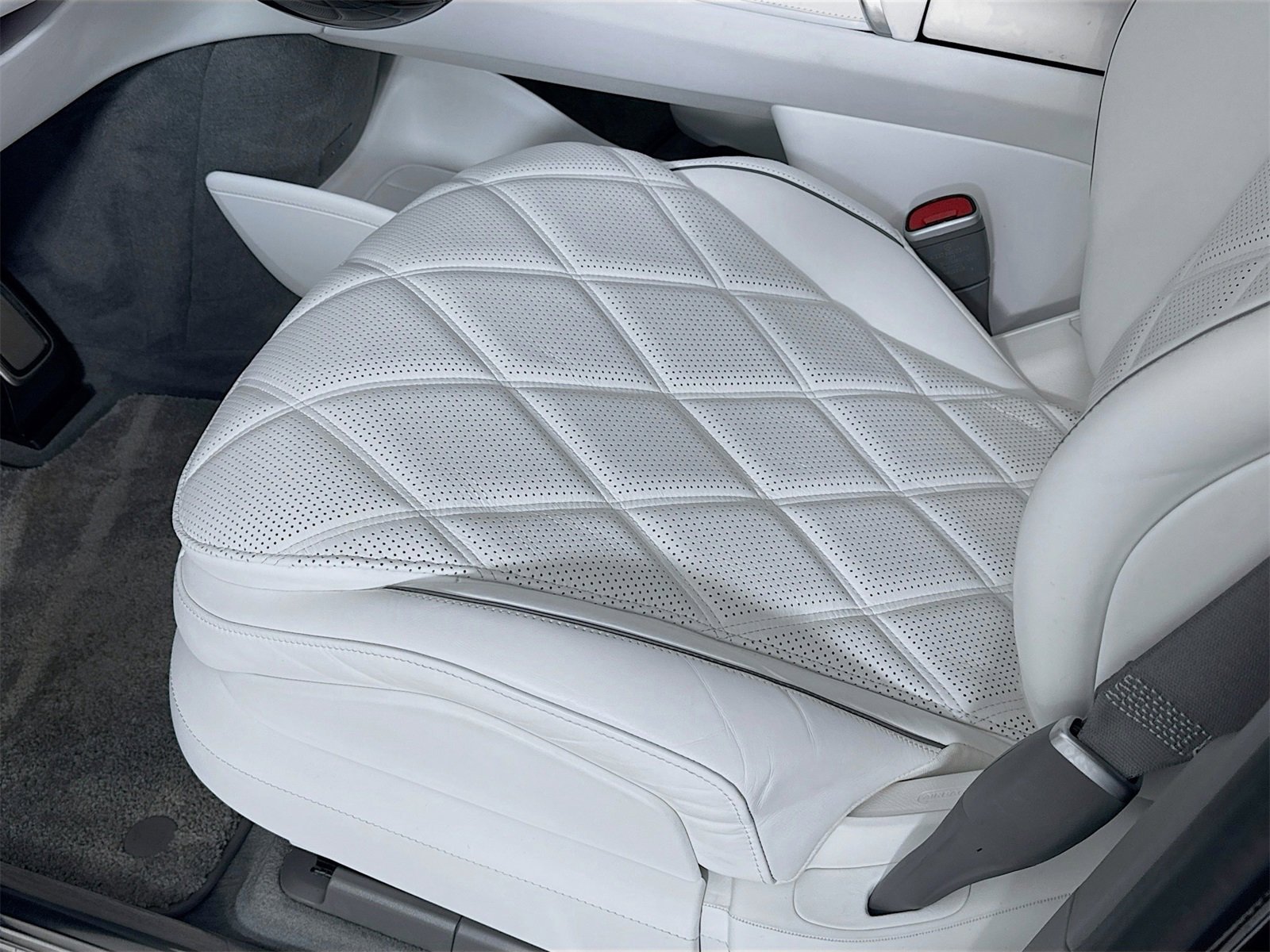 Used 2024 Mercedes-Benz Maybach EQS 680 Maybach EQS 680 image 18