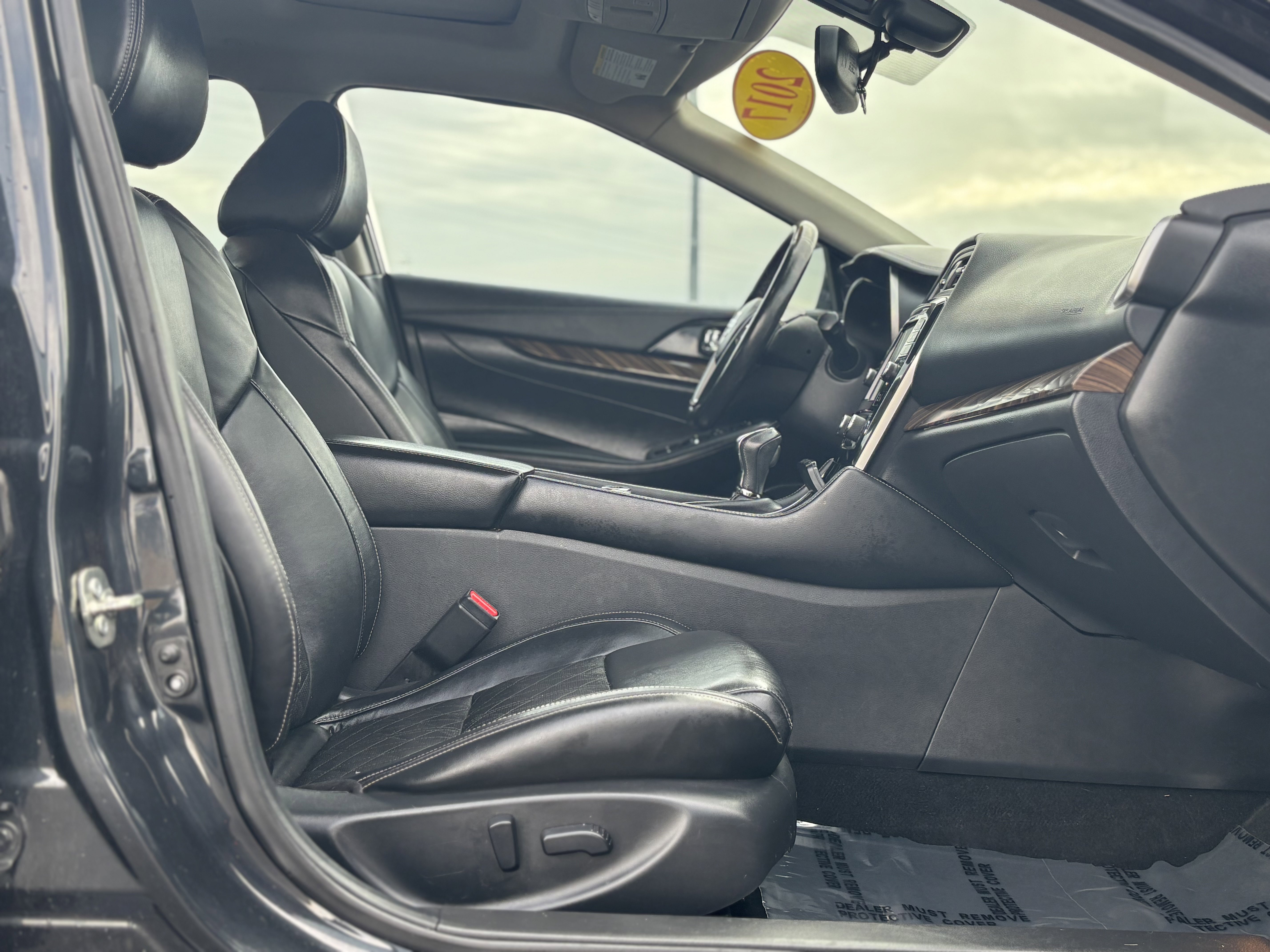 Used 2017 Nissan Maxima Platinum FWD image 25