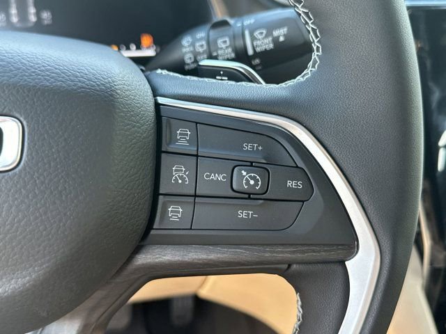 New 2025 Jeep Grand Cherokee Limited w/ Black Appearance Package image 23