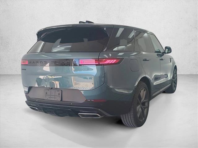 Certified 2025 Land Rover Range Rover Sport SE image 9
