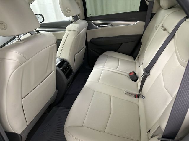 Certified 2024 Cadillac XT5 Premium Luxury AWD/4WD image 15