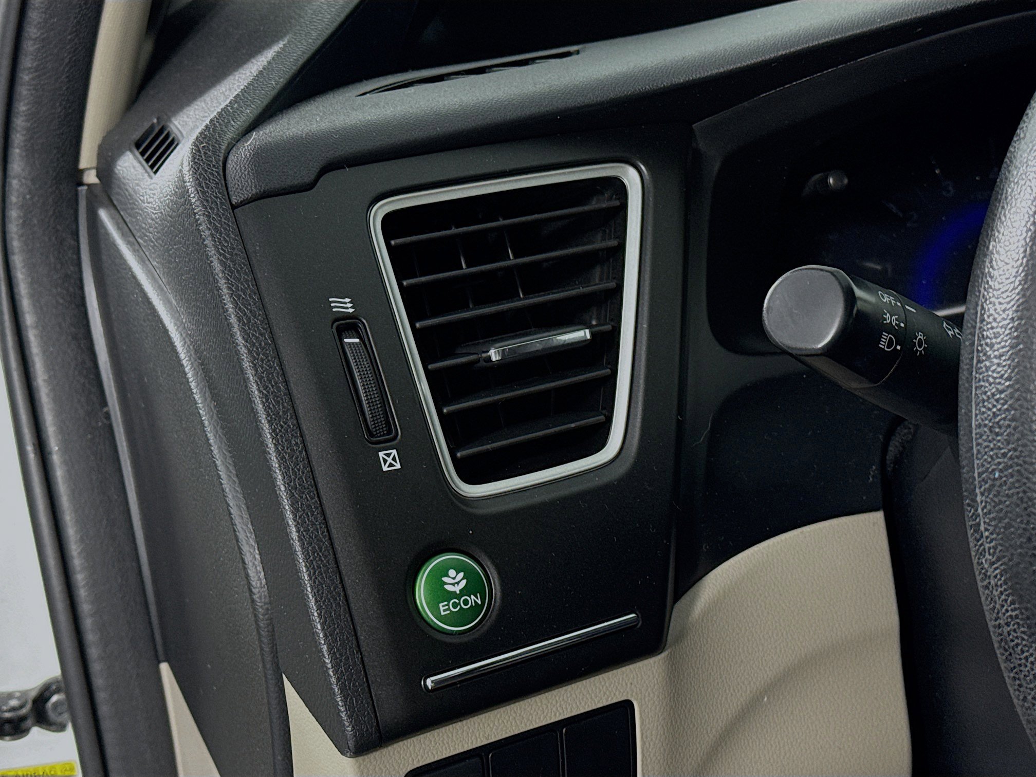 Used 2015 Honda Civic LX image 10