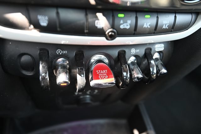 Used 2018 MINI Cooper Countryman S FWD image 14