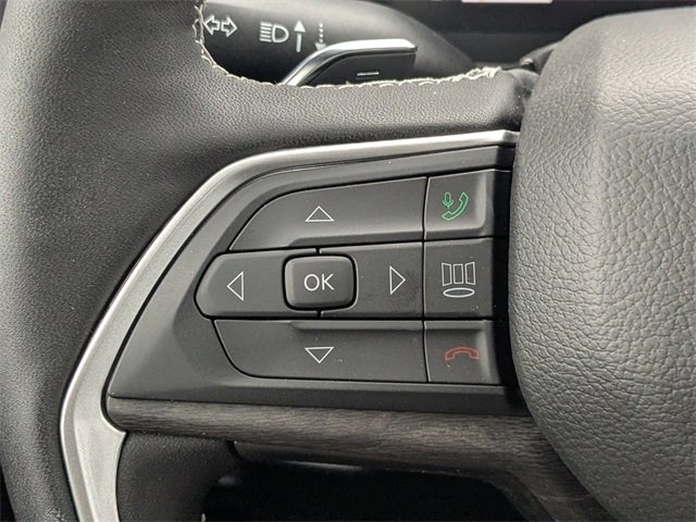 New 2025 Jeep Grand Cherokee Limited w/ Black Appearance Package image 26