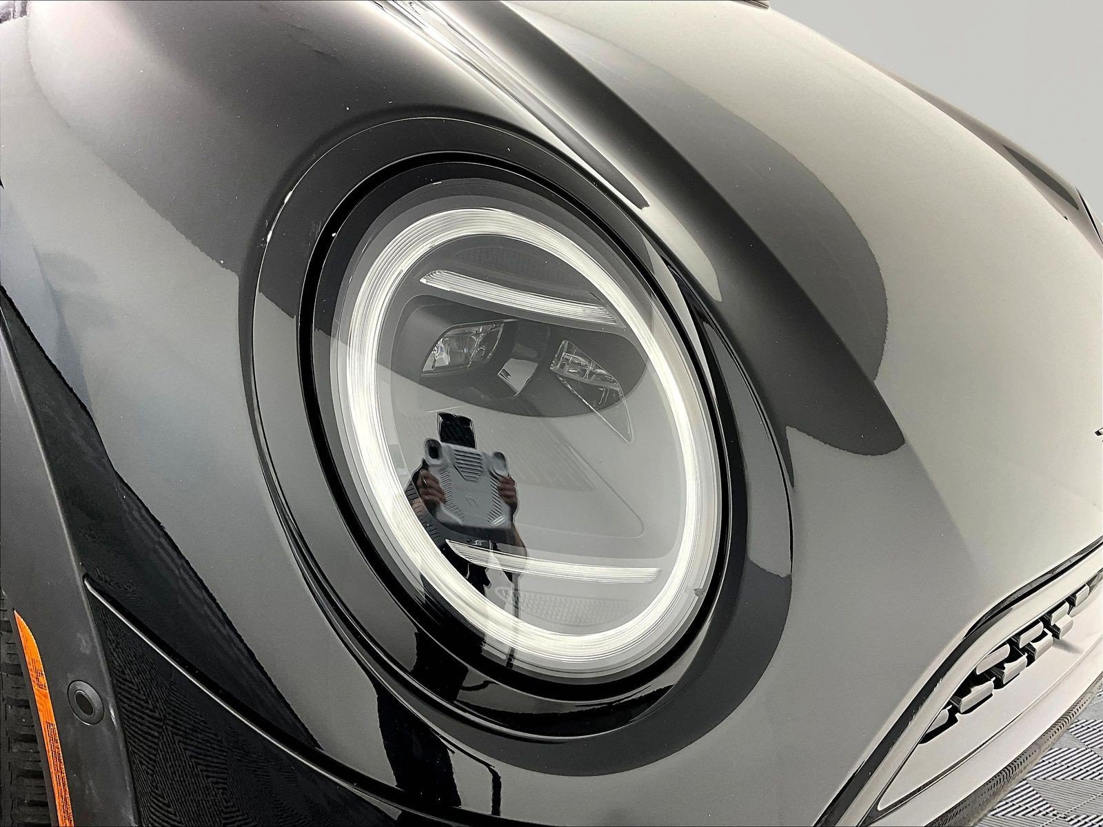 Used 2025 MINI Cooper S FWD image 28