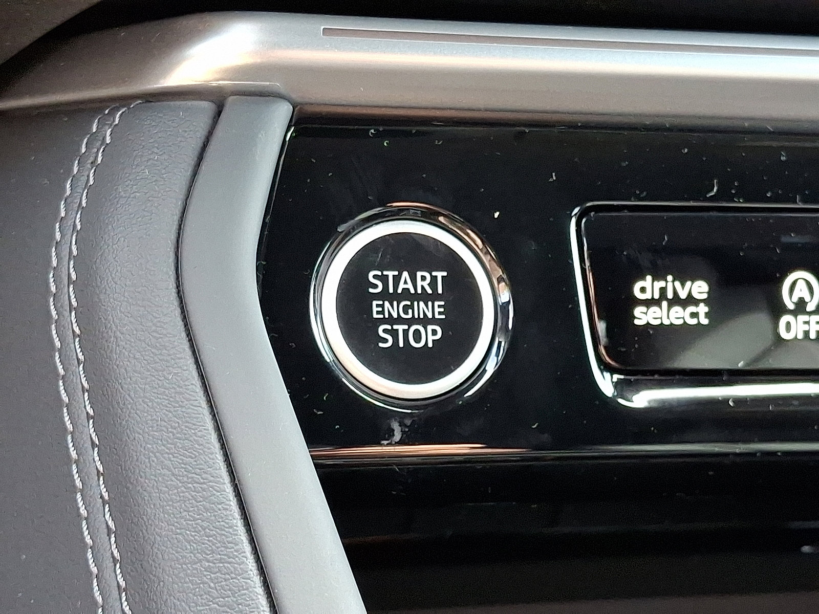 New 2025 Audi Q5 Premium image 15