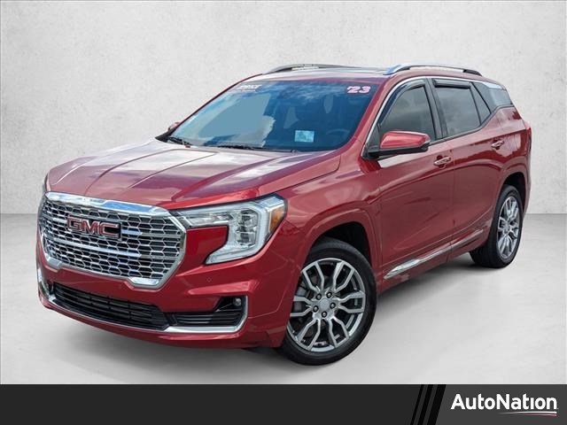 Used 2023 GMC Terrain Denali image 1