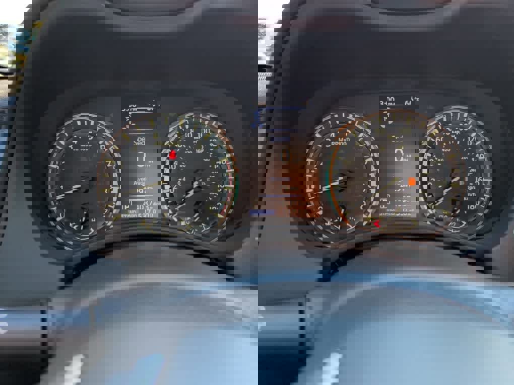 Used 2020 INFINITI Q60 3.0t Luxe w/ Edition 30 Package image 5