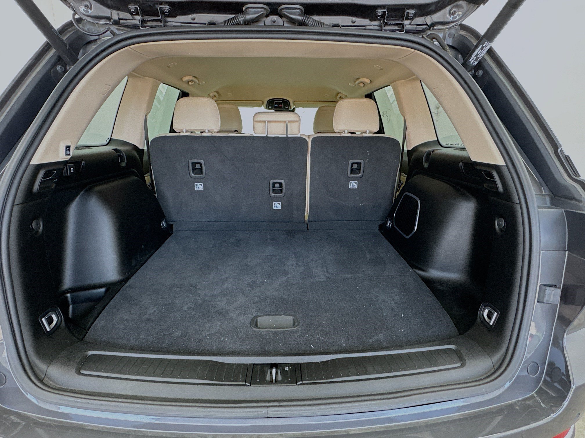 Used 2022 Jeep Grand Cherokee Limited RWD image 18