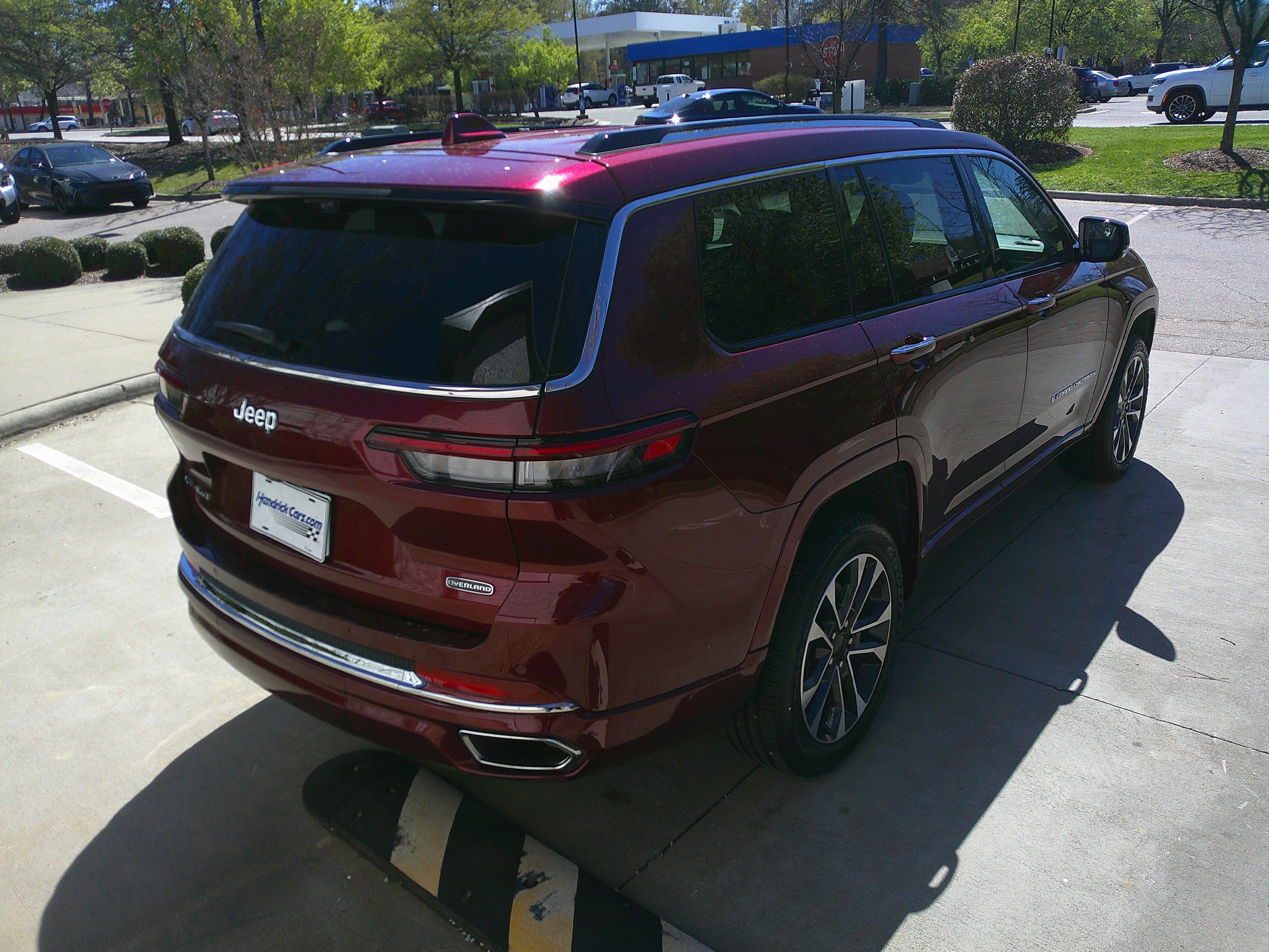 Used 2022 Jeep Grand Cherokee L Overland w/ Luxury Tech Group IV AWD/4WD image 12