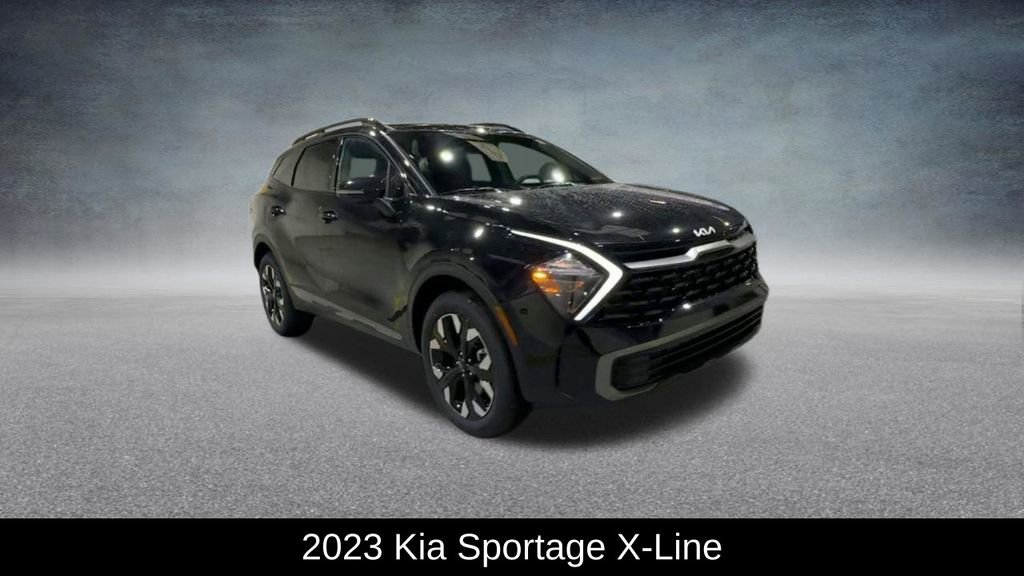 Used 2023 Kia Sportage X-Line w/ X-Line Premium Package image 3