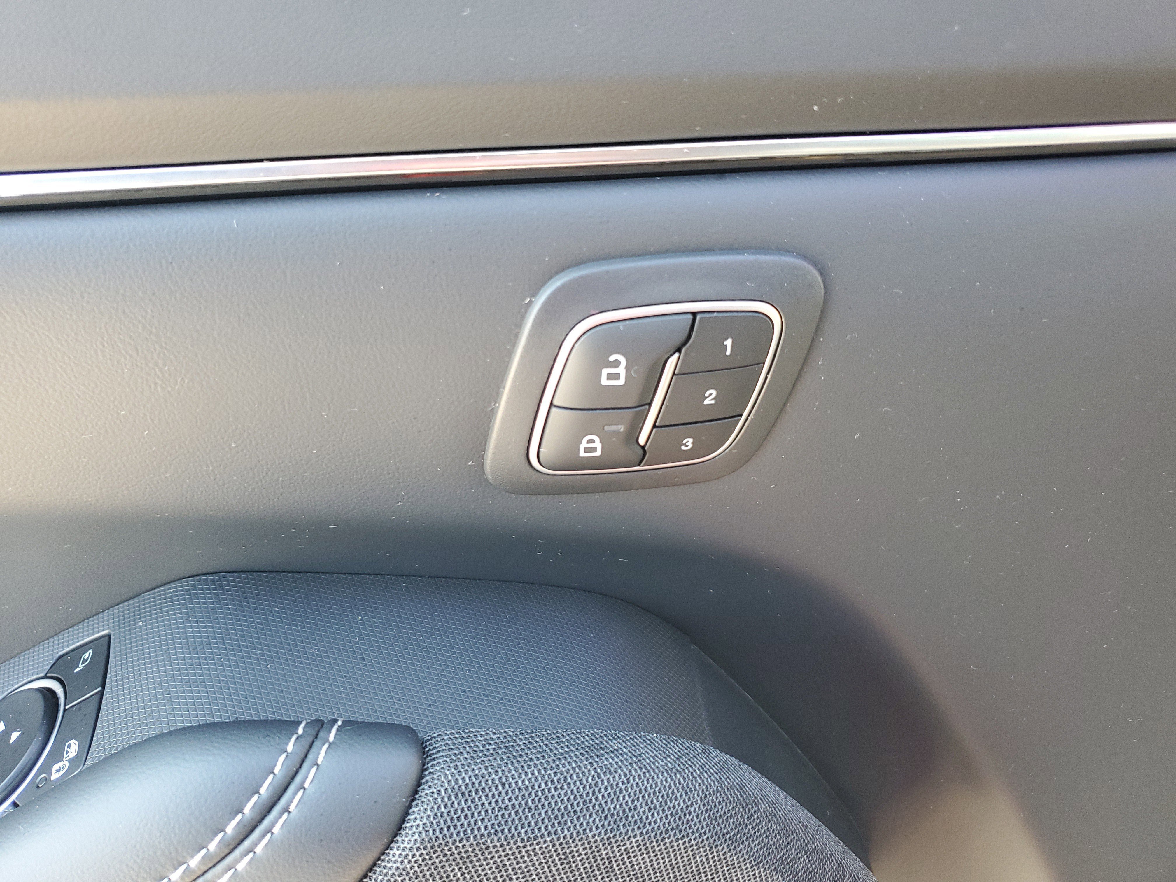 Used 2024 Ford Mustang Mach-E Premium image 27