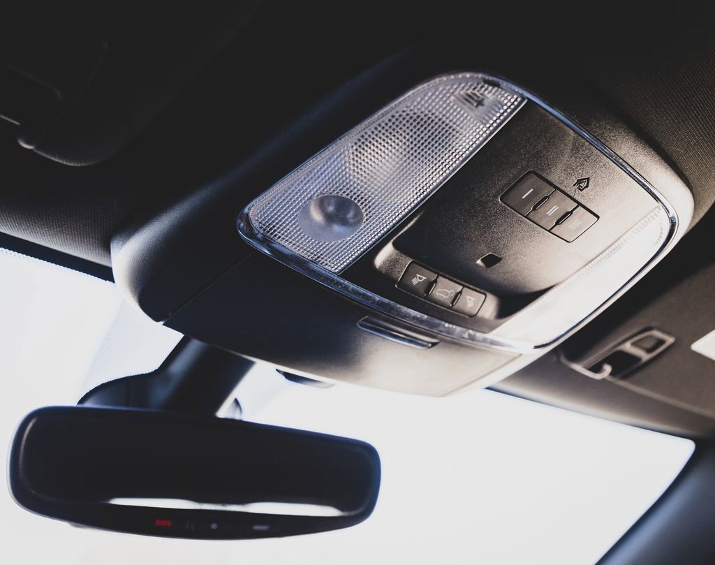 Used 2018 Jeep Grand Cherokee Limited image 21