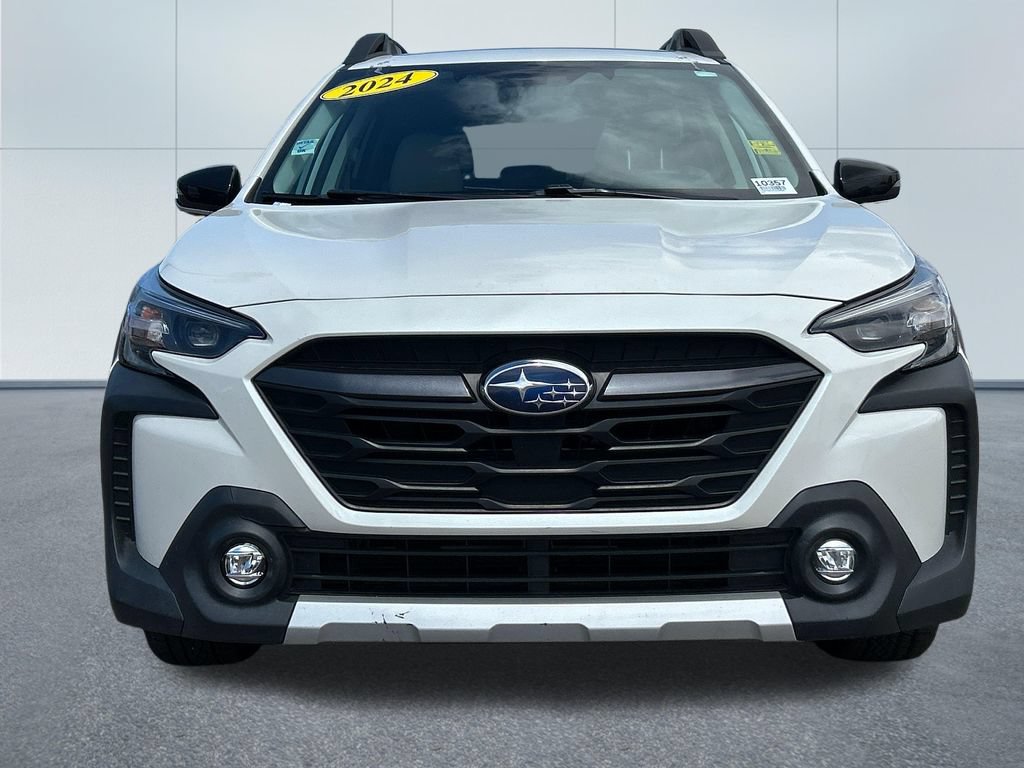 Used 2024 Subaru Outback Limited AWD/4WD image 3