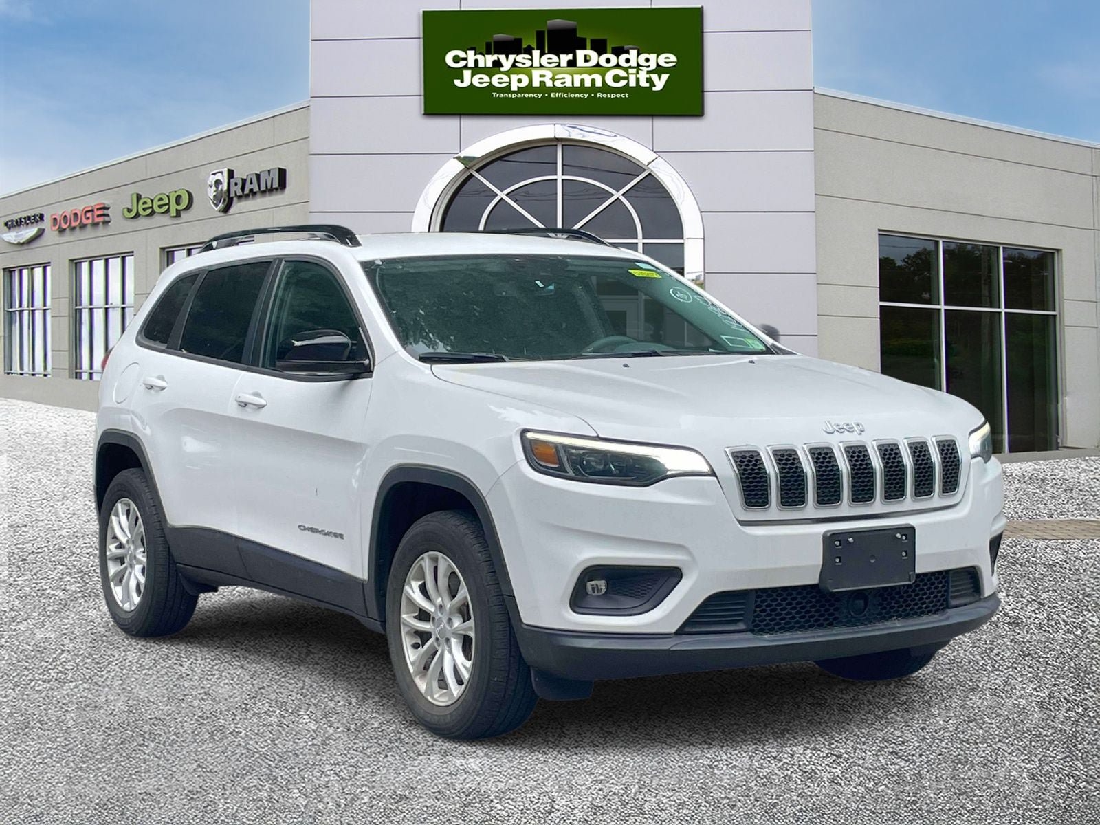 Used 2022 Jeep Cherokee Latitude Lux AWD/4WD image 4