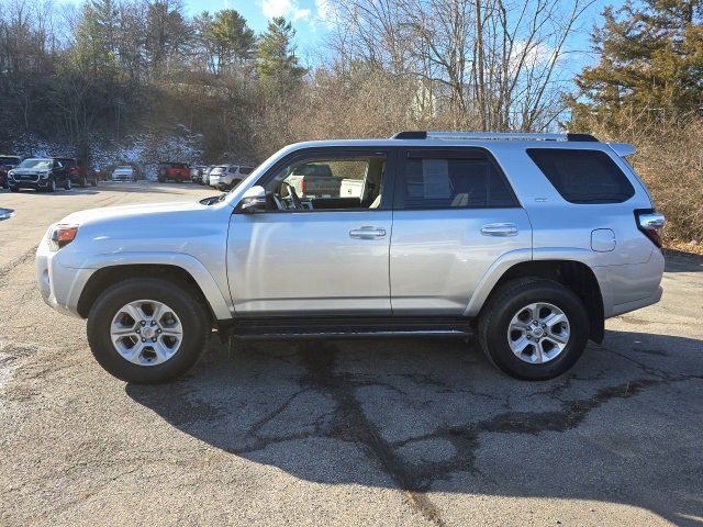 Used 2023 Toyota 4Runner SR5 Premium w/ Moonroof Package image 2