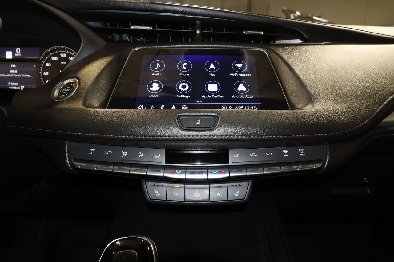 Certified 2023 Cadillac XT4 Premium Luxury w/ Cold Weather Package AWD/4WD image 16