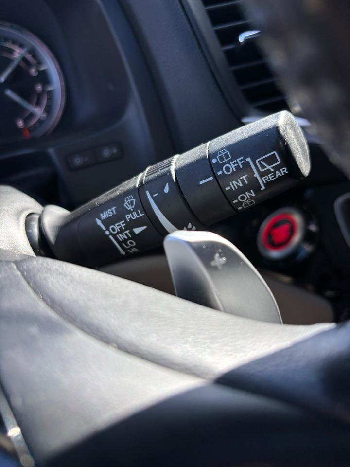 Used 2016 Honda Pilot Touring image 17