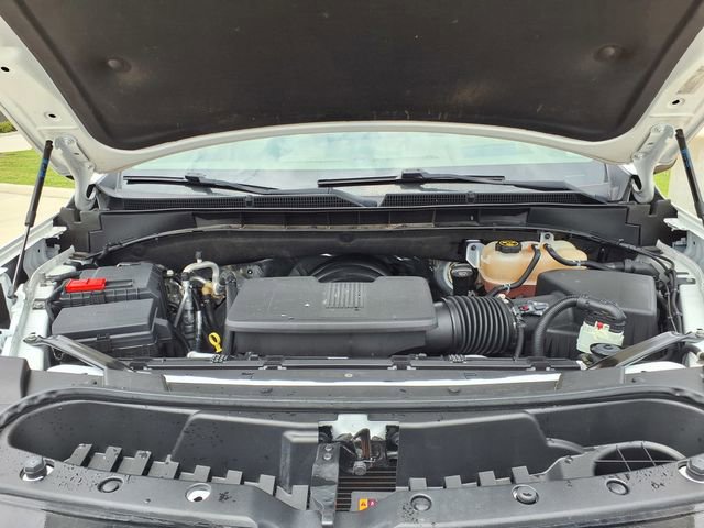 Used 2023 GMC Yukon Denali RWD image 40