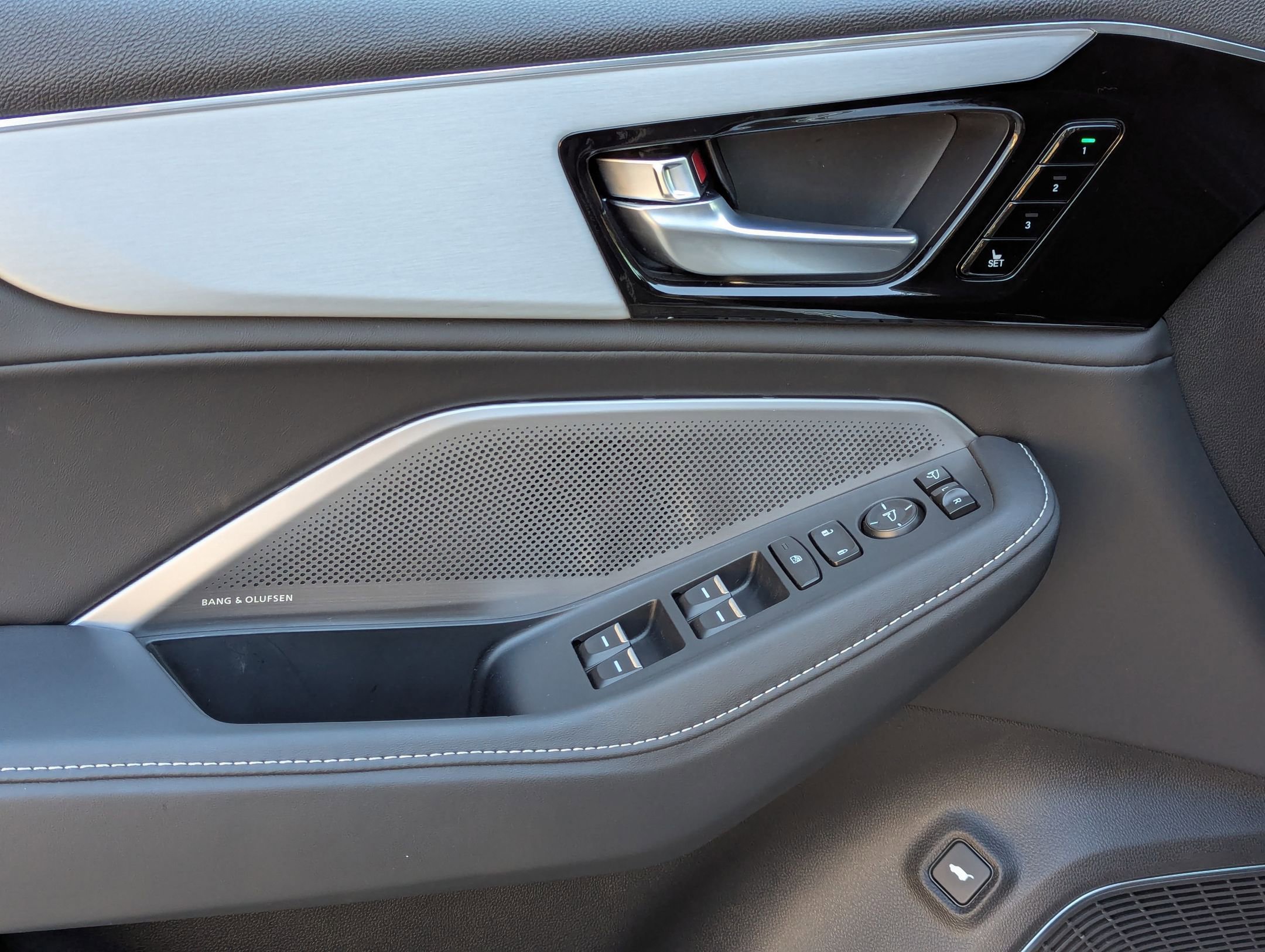 New 2026 Acura MDX FWD w/ Technology Package image 13