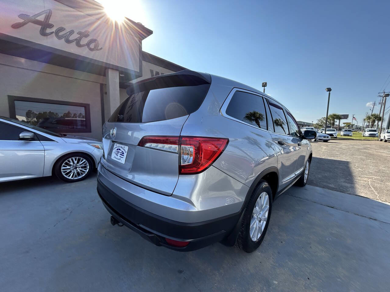 Used 2019 Honda Pilot LX image 7