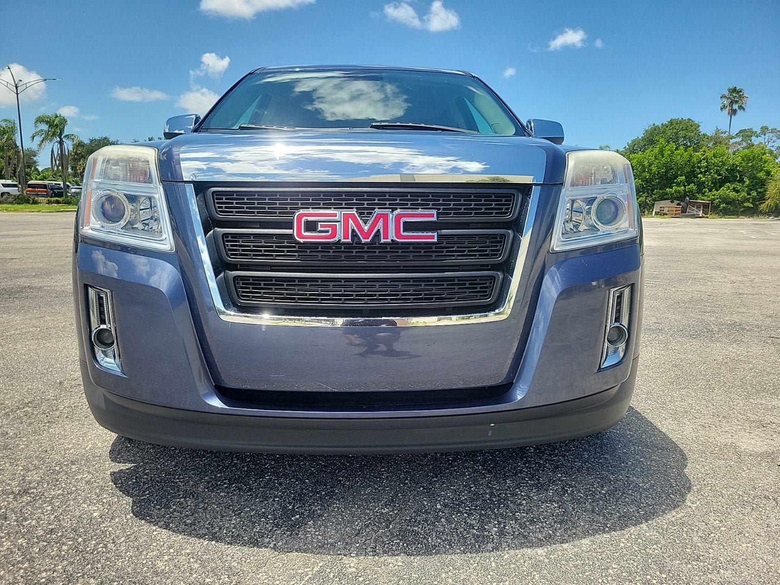 Used 2013 GMC Terrain SLE w/ LPO, Chrome Package FWD image 4