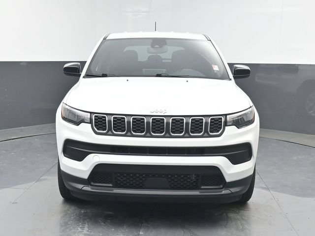 Used 2025 Jeep Compass Sport AWD/4WD image 11