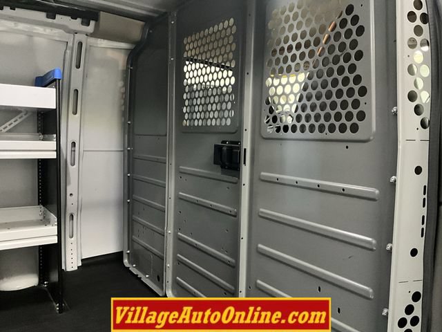 Used 2020 Chevrolet Express 2500 w/ Driver Convenience Package RWD image 33
