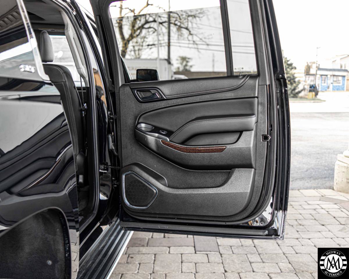 Used 2018 GMC Yukon XL SLT w/ Premium Edition AWD/4WD image 29