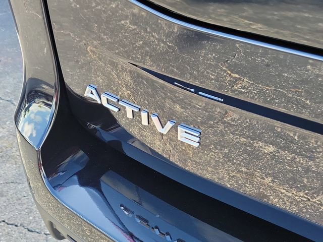 Used 2025 Ford Expedition Active image 5