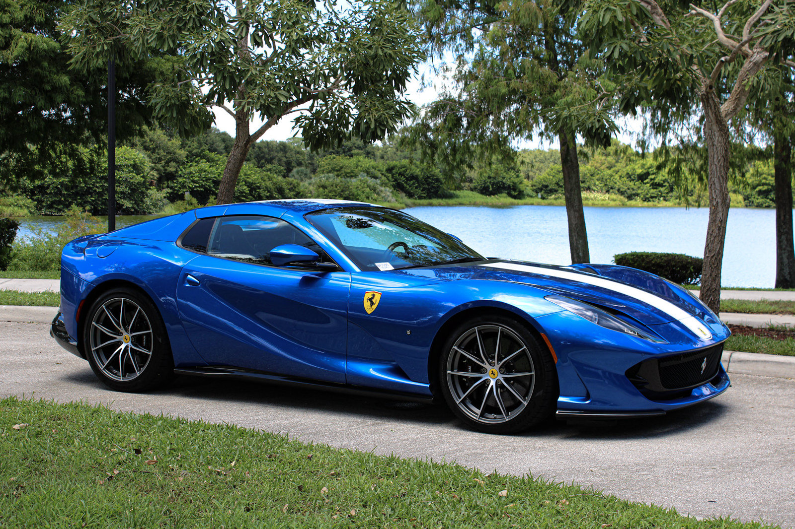 Certified 2022 Ferrari 812 GTS RWD image 12