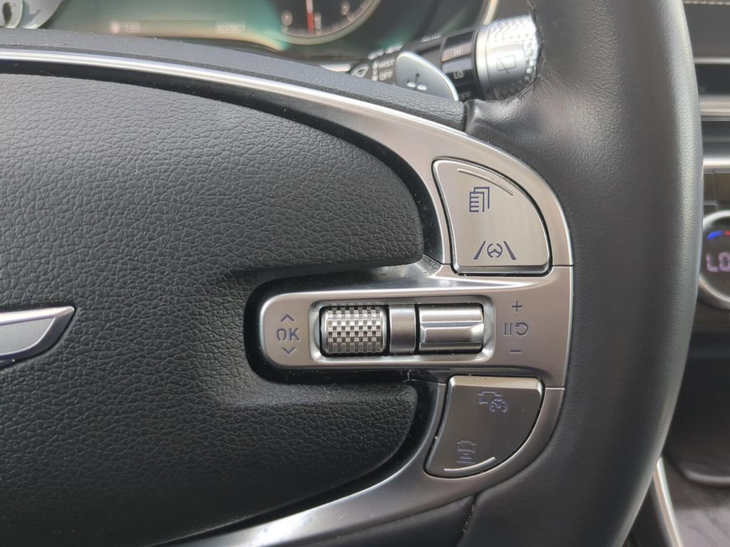 Used 2024 Genesis GV80 2.5T image 32