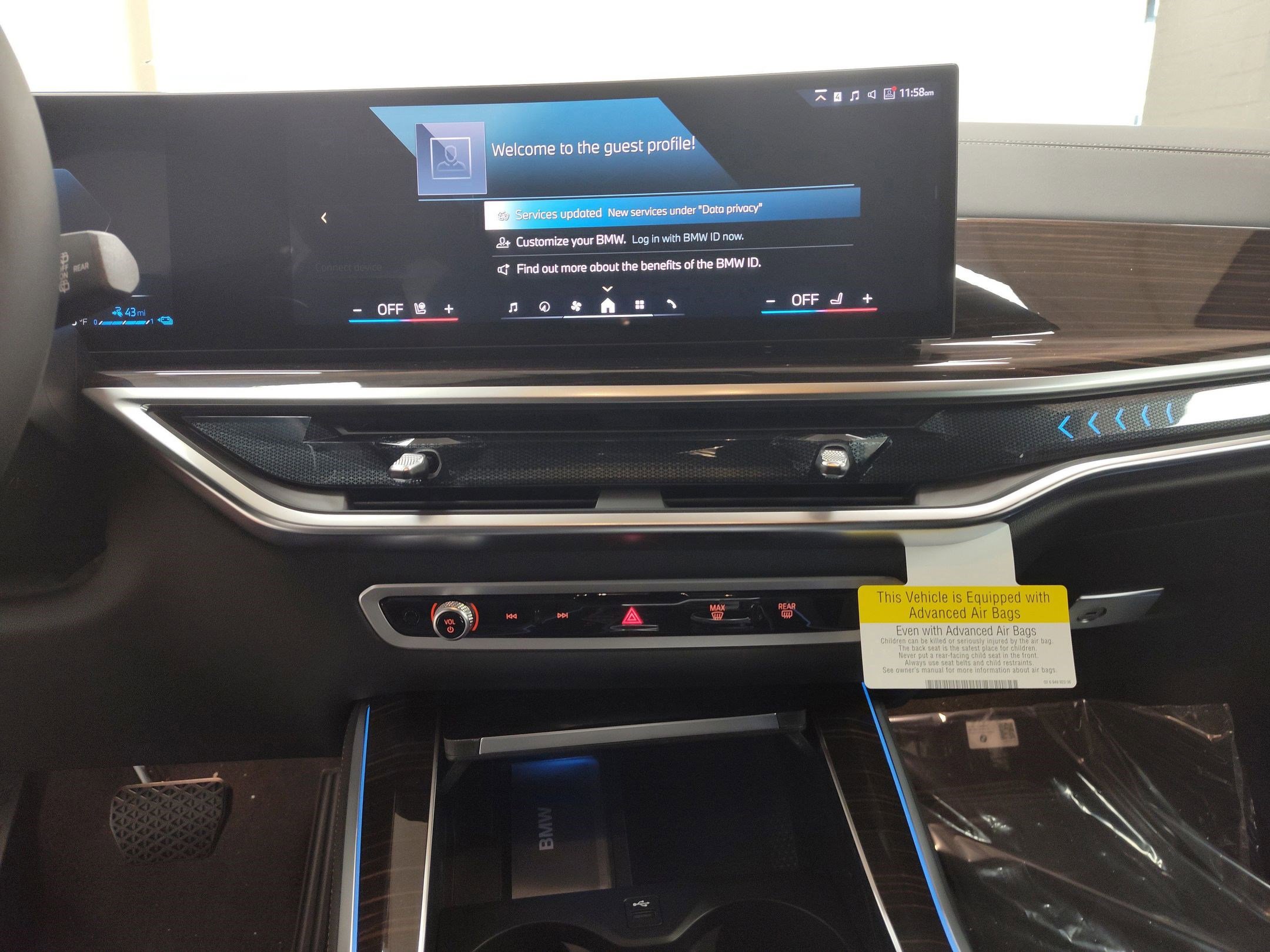 Used 2026 BMW X5 xDrive50e w/ Premium Package image 29