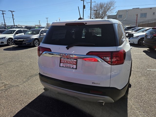 Used 2018 GMC Acadia SLE image 2