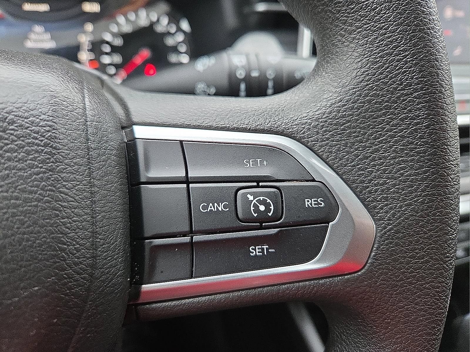 Used 2025 Jeep Compass Sport AWD/4WD image 18