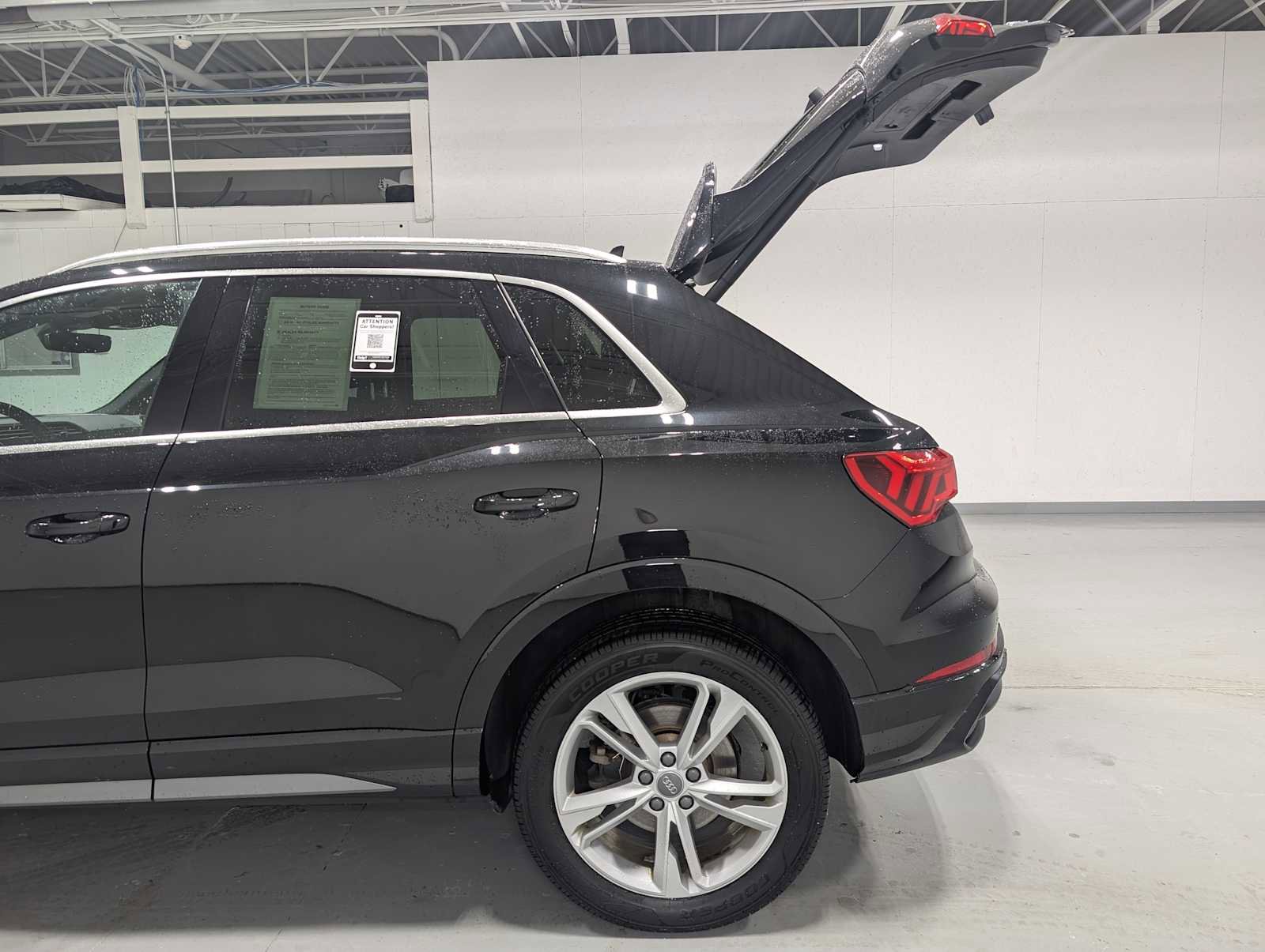 Used 2020 Audi Q3 2.0T Premium Plus image 11