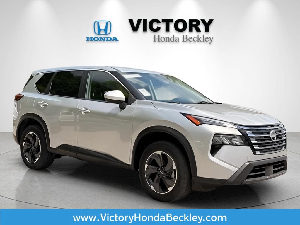 Used 2024 Nissan Rogue SV